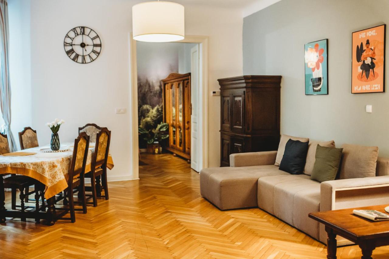 Fatcat Apartments Красков Екстериор снимка