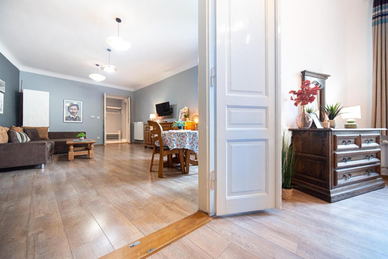 Fatcat Apartments Красков Екстериор снимка